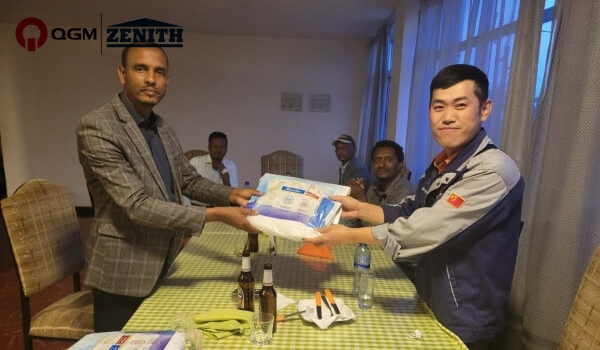 போருக்குப் பிந்தைய புனரமைப்புக்காக புதிய QGM QT6 பிளாக் மேக்கிங் மெஷின் தயாரிப்பு வரிசையானது Nekemte இல் நிறைவடைந்தது.