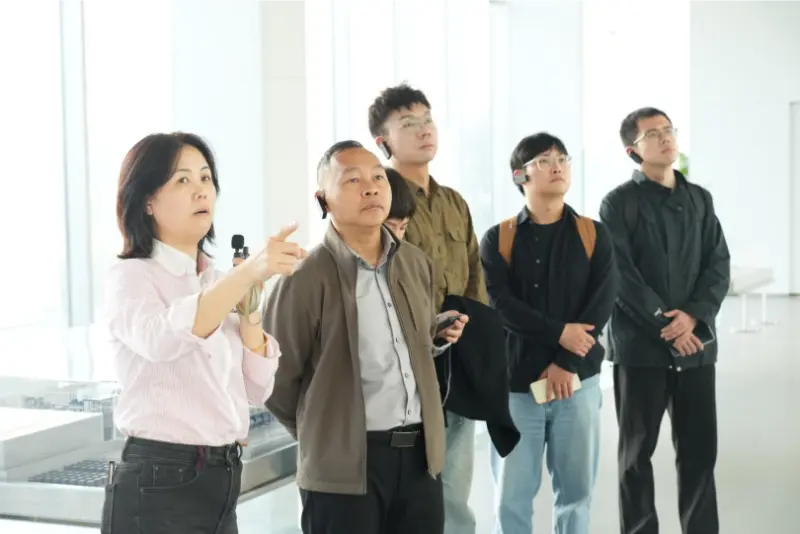 பசுமையான எதிர்காலத்திற்கான புதுமைப் பயணத்தில் பல்கலைக்கழகமும் நிறுவனமும் கைகோர்த்து புதிய பயணத்தைத் தொடங்குங்கள்